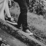 Jaki makijaż do łososiowej sukienki