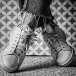 Jaki makijaż do morelowej sukienki